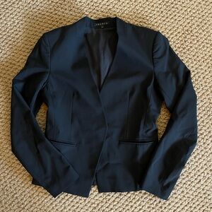 Theory black crepe blazer Sz 8